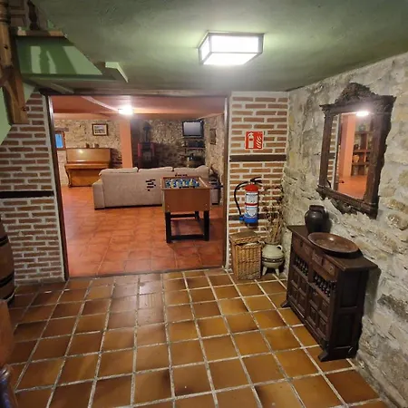 Casa Bezales En Cantabria בית נופש אמפוארו